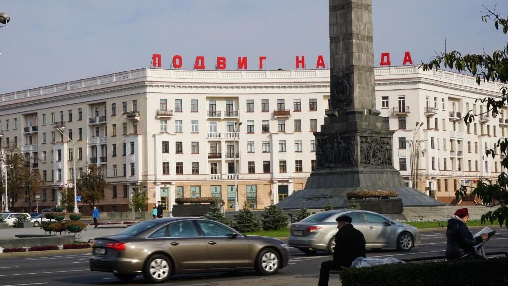 Апартаменты Apartment praspiekt Niezalieznasci 36 Минск-35